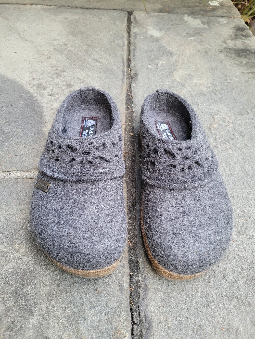 Haflinger Lacey Wool Clogs - Picture 3 of 11